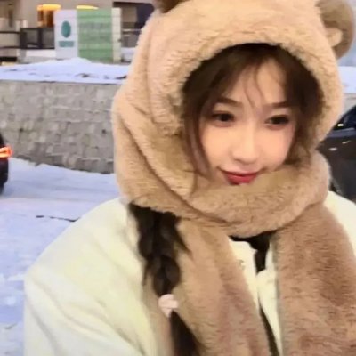 欧栗树海报